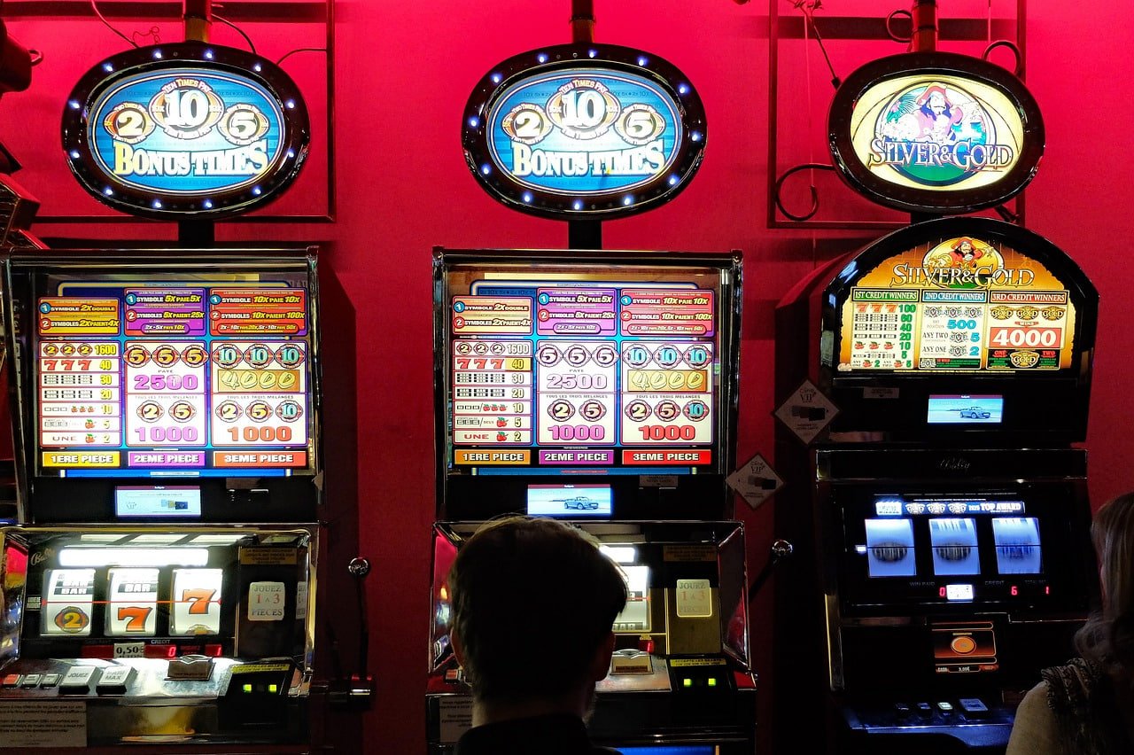 အွန်လိုင်း Slots hhh5511